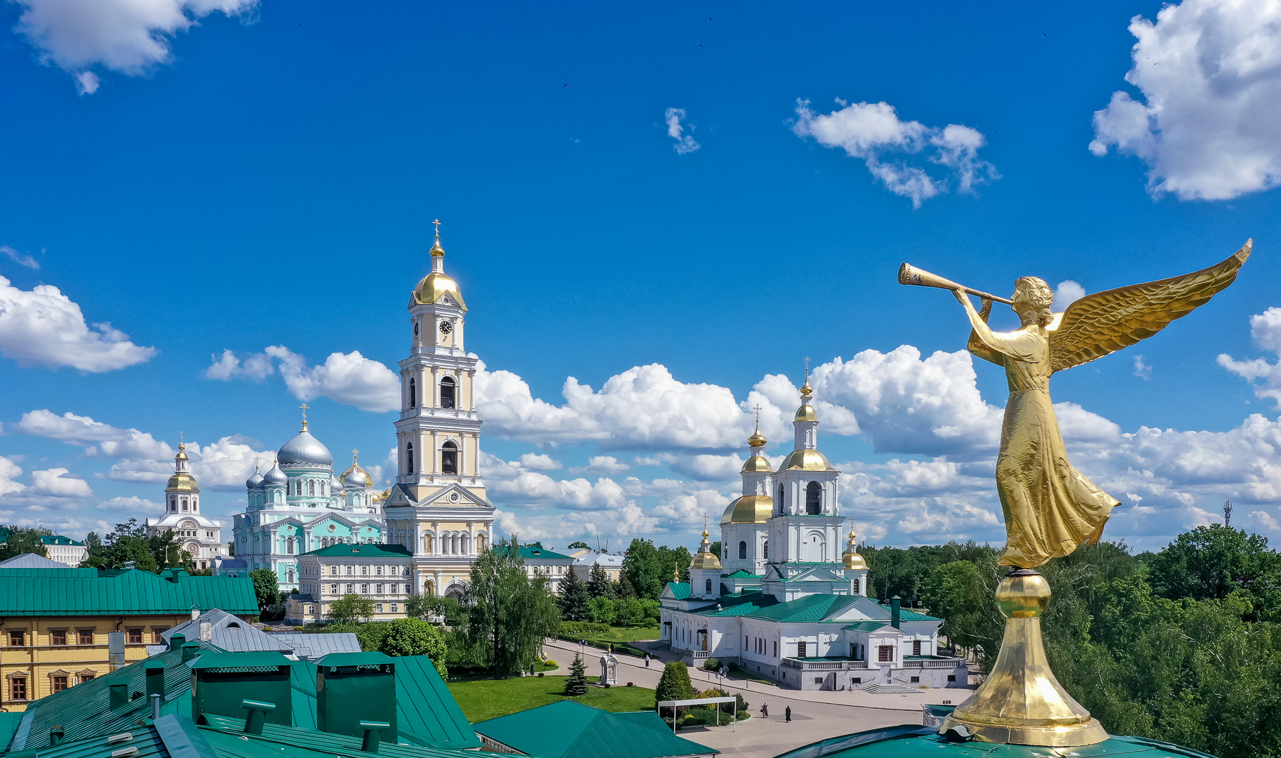 Храм с историей